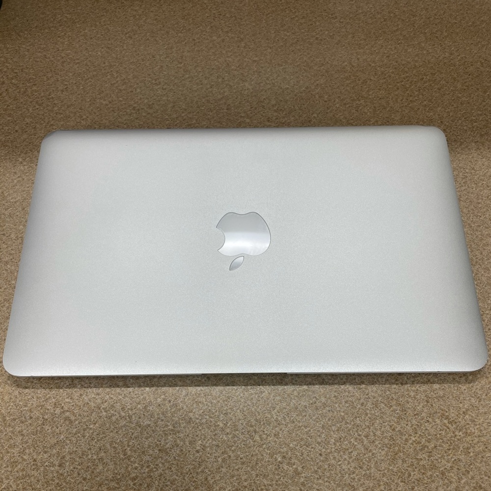 2012 Apple MacBook Air